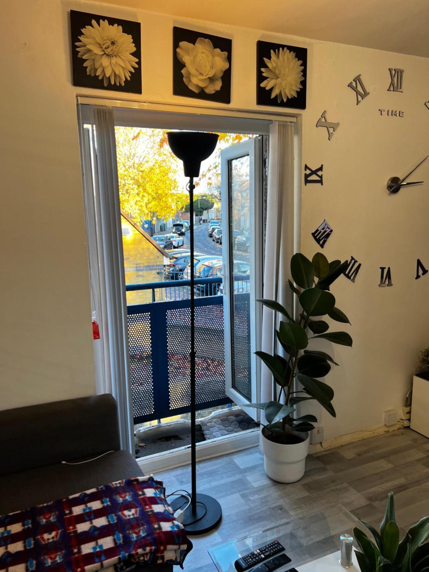 1-Bed Flat With Fast Wi-Fi In Prime Location 15Mins From Central Лондон Экстерьер фото